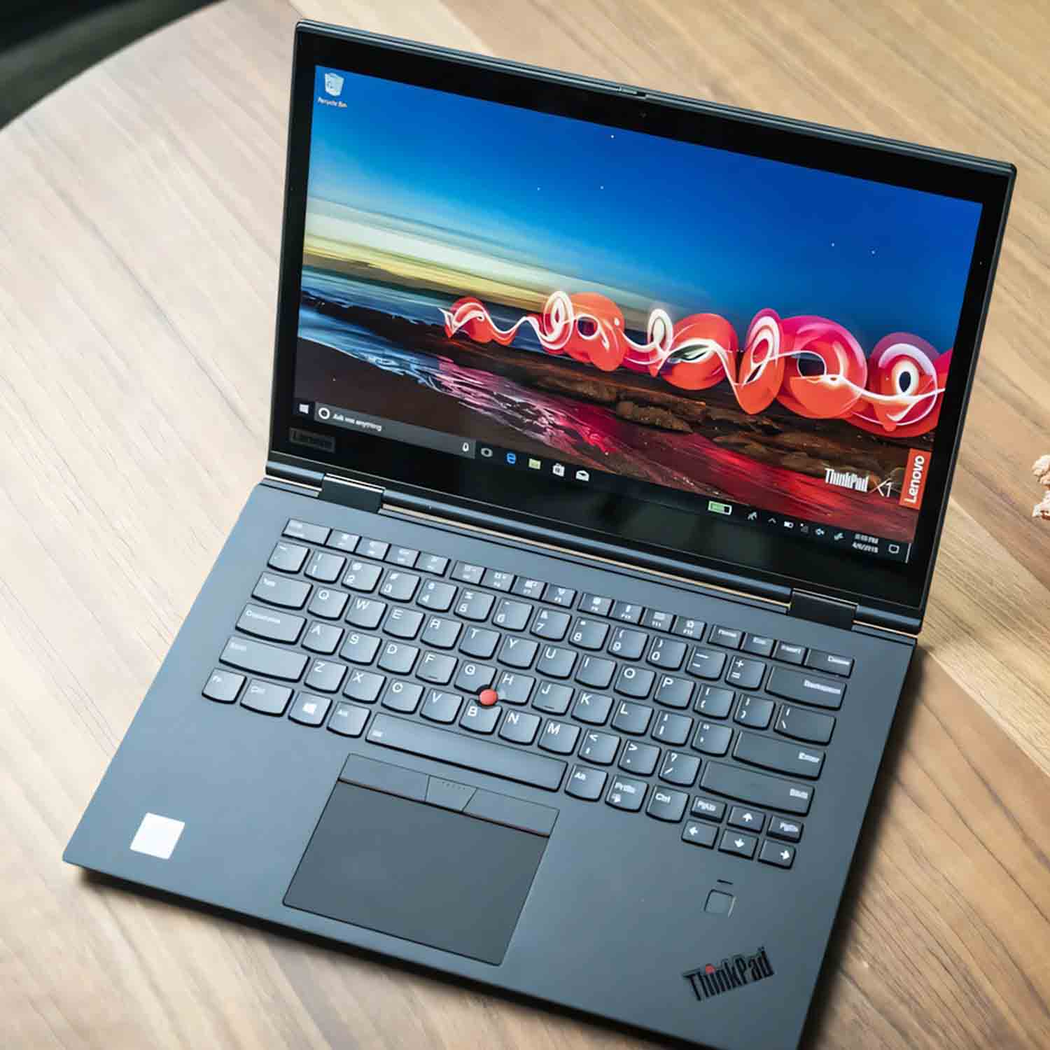 Lenovo X1 Yoga Gen 3 14"  Tátil / i5-8350U / 8GB DDR4 256GB SSD Windows 11 - Imagen 5