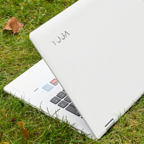 Lenovo Yoga 510-14IKB 14"  Tátil / i5-7200U AMD Radeon R5 M430 2GB/ 8GB DDR4 512GB SSD Windows 10 - Image 5