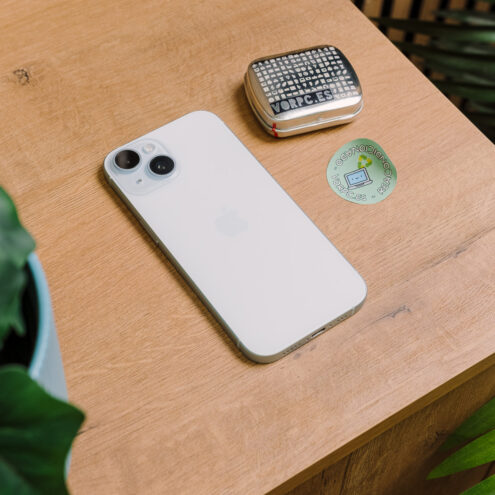 Apple iPhone 15 6.1"  Tátil / A16 Bionic / 8GB  128GB  IOS - Image 7