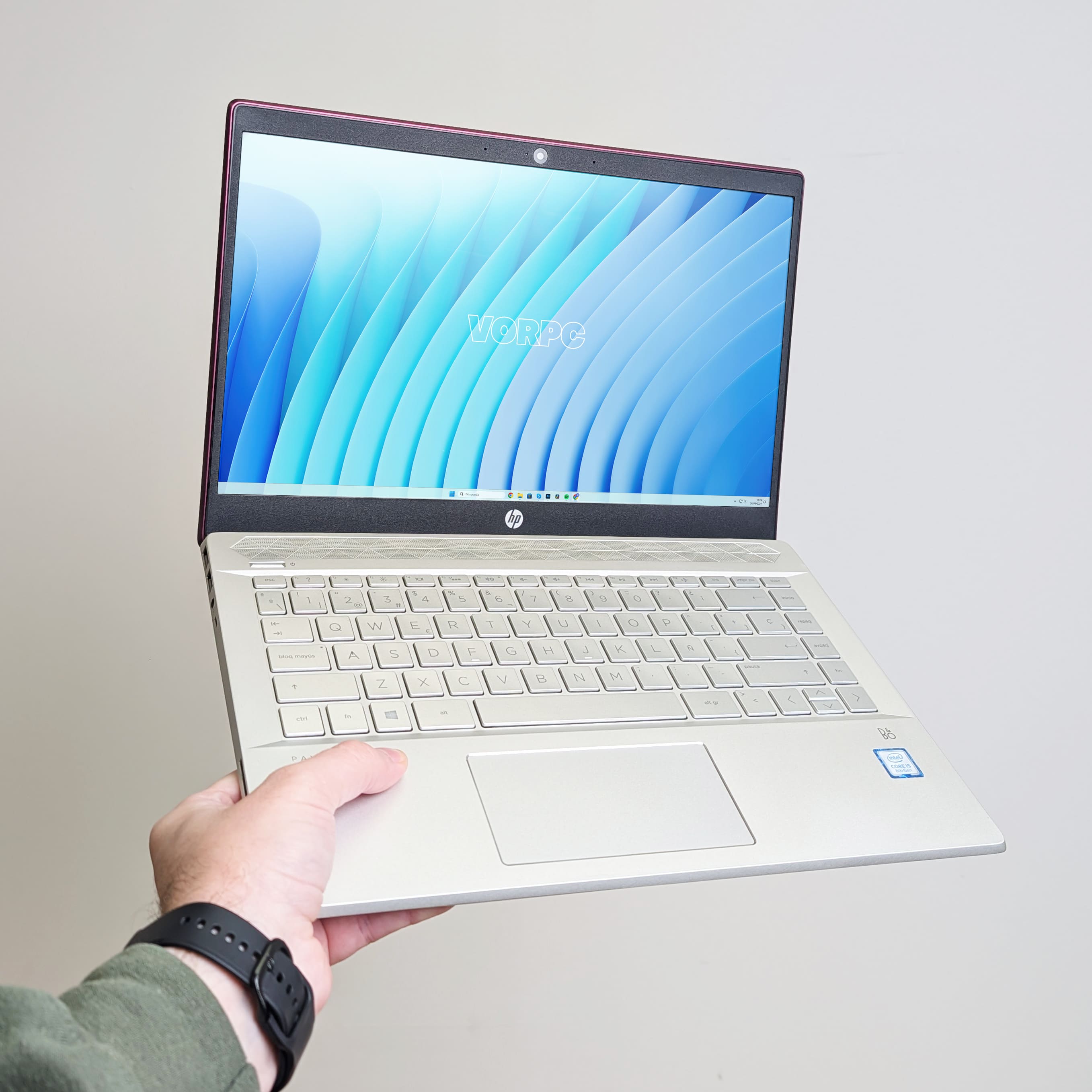 HP 14-CE0XXX 14" / i5-8250U / 8GB DDR4 256GB M.2 SATA Windows 11 - Image 2