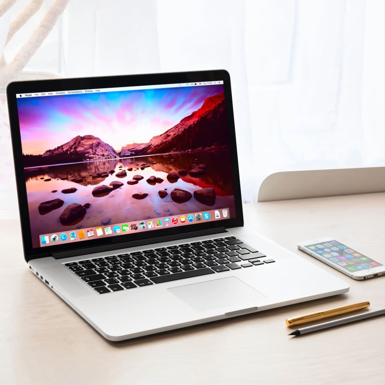 Apple A1398 15.4" / i7-4870HQ / 16GB DDR3 1TB SSD macOS - Image 5